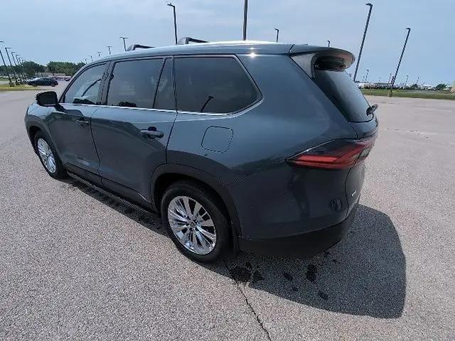 2025 Toyota Grand Highlander Platinum