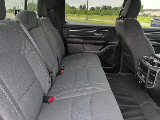 2021 Ram 1500 Big Horn Crew Cab 4x4 5'7" Box