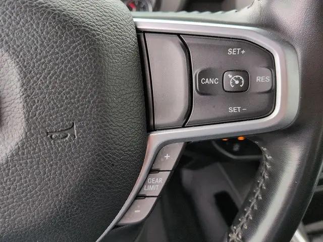 2021 Ram 1500 Big Horn Crew Cab 4x4 5'7" Box