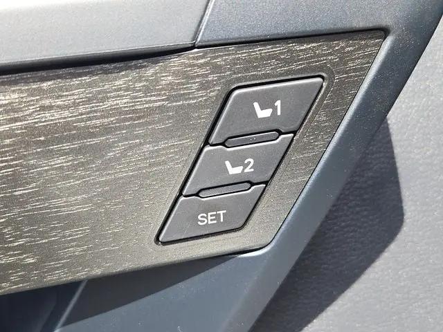 2026 Toyota Tundra Capstone CrewMax 6.4' Bed