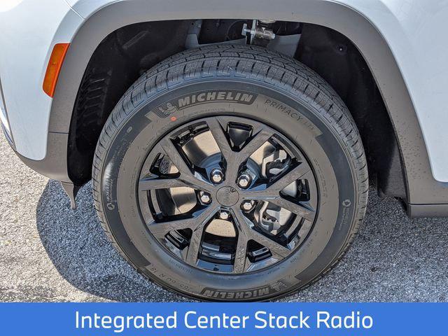2026 Jeep Grand Cherokee L Altitude 4x2