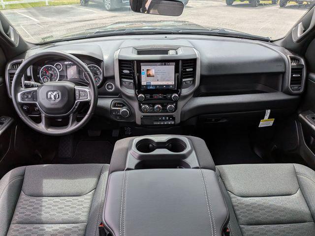 2026 Ram 1500 Express Crew Cab 4x4 57 Box