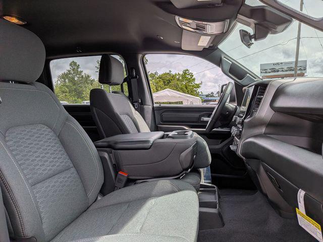 2026 Ram 1500 Express Crew Cab 4x4 57 Box