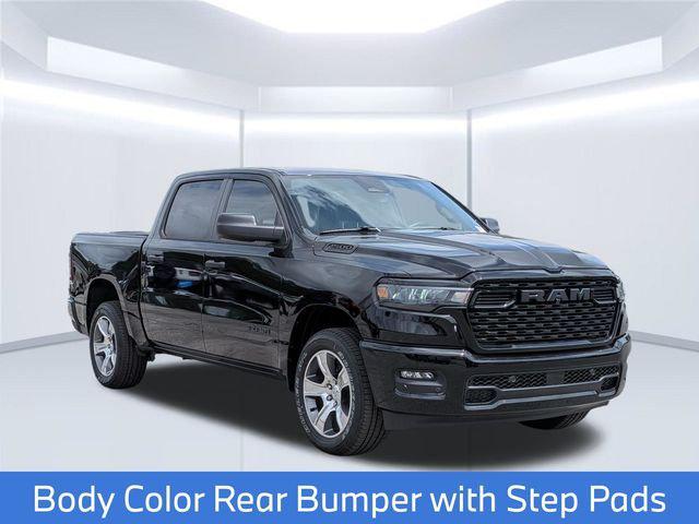 2026 Ram 1500 Express Crew Cab 4x4 57 Box