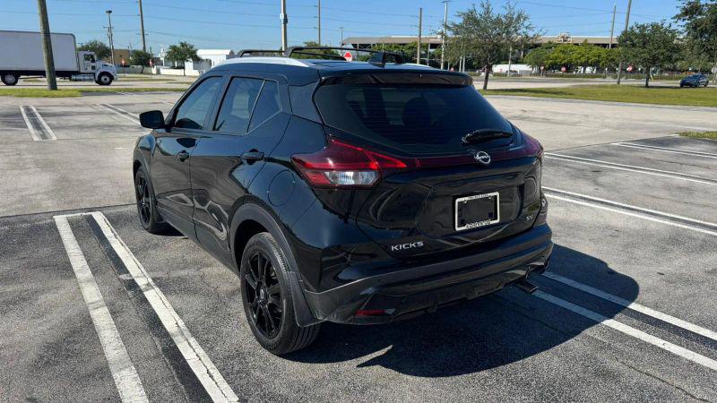 2024 Nissan Kicks SV Xtronic CVT