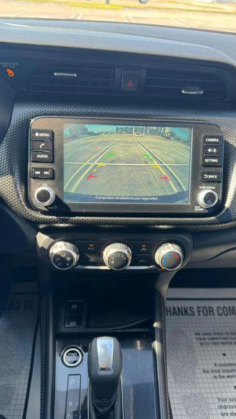 2024 Nissan Kicks SV Xtronic CVT