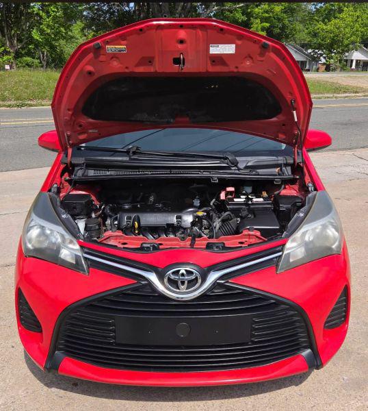 2016 Toyota Yaris L