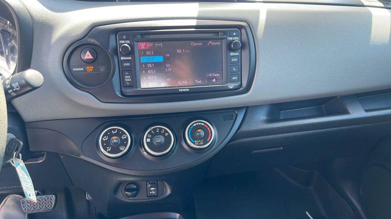 2016 Toyota Yaris L