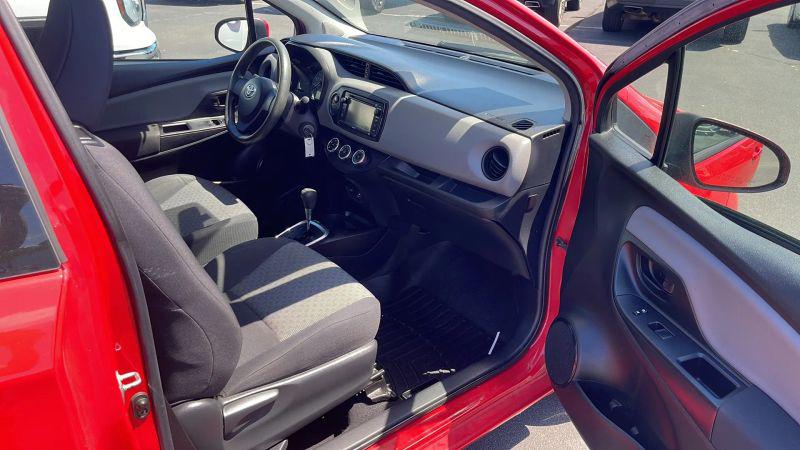 2016 Toyota Yaris L