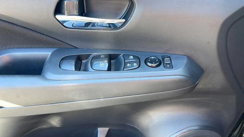 2023 Nissan Kicks SV Xtronic CVT