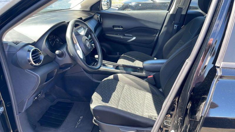 2023 Nissan Kicks SV Xtronic CVT