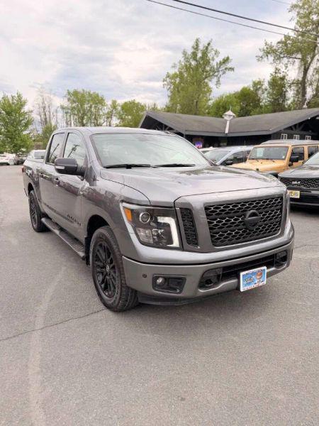 2019 Nissan Titan SV
