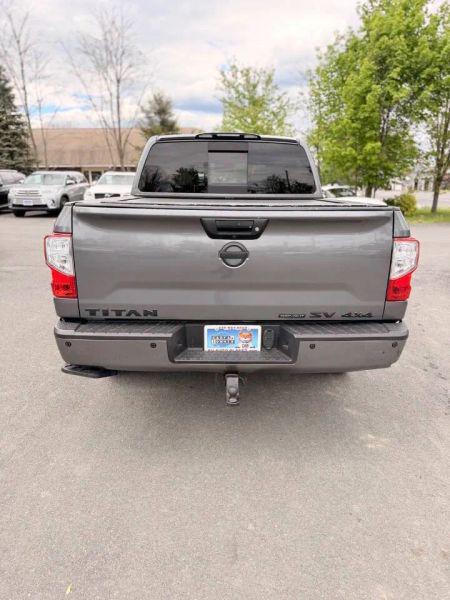 2019 Nissan Titan SV