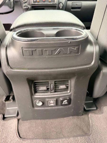 2019 Nissan Titan SV