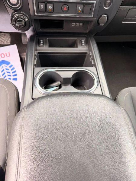 2019 Nissan Titan SV