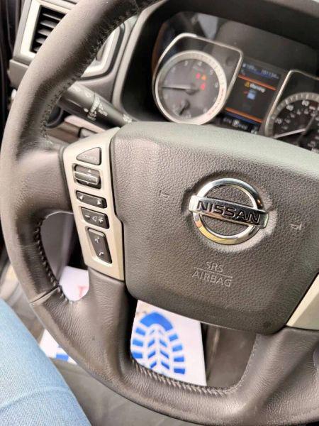 2019 Nissan Titan SV