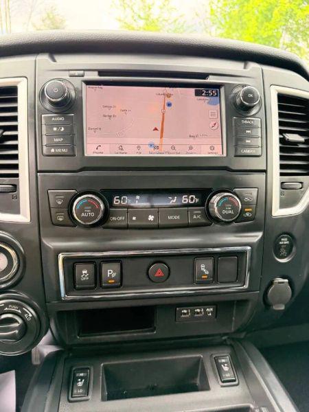 2019 Nissan Titan SV