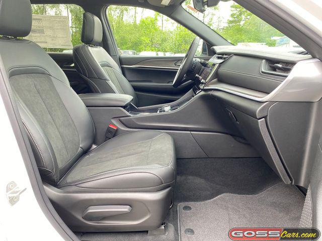 2026 Jeep Grand Cherokee L Altitude 4x4