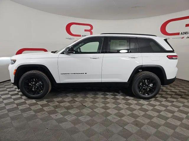 2026 Jeep Grand Cherokee Altitude 4x4
