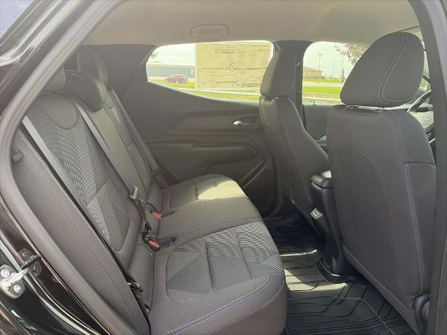 2027 Chevrolet Bolt LT FWD
