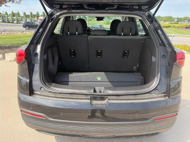 2027 Chevrolet Bolt LT FWD