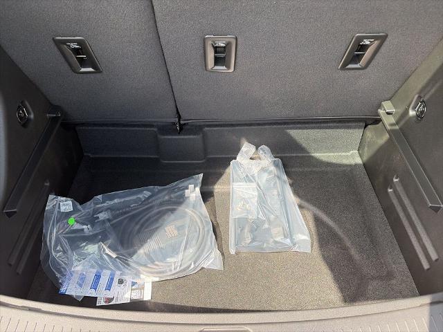 2027 Chevrolet Bolt LT FWD