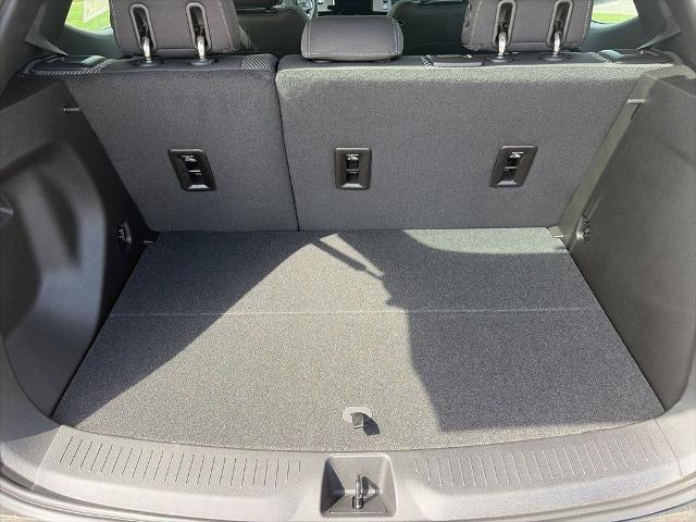 2027 Chevrolet Bolt LT FWD