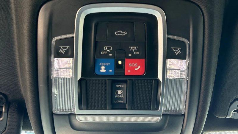 2022 Ram 1500 Limited Crew Cab 4x4 5'7" Box