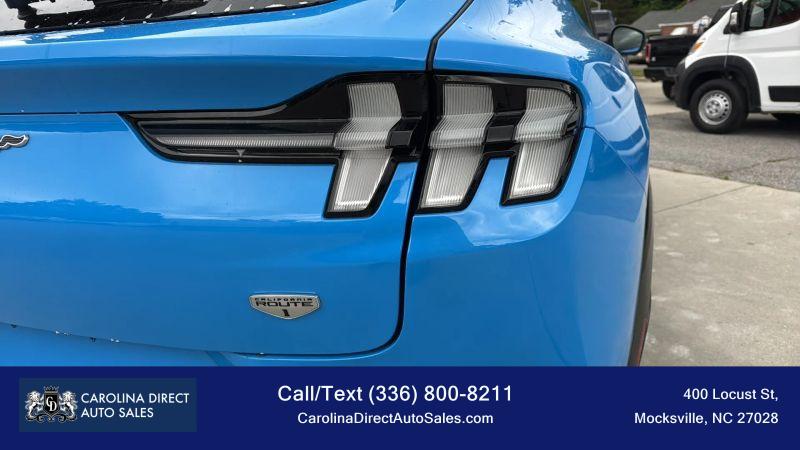 2022 Ford Mustang Mach-E California Route 1