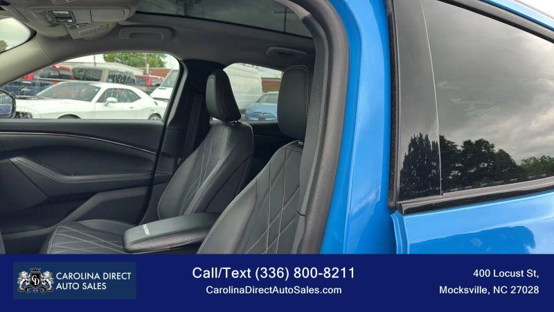 2022 Ford Mustang Mach-E California Route 1