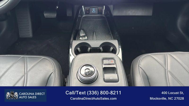 2022 Ford Mustang Mach-E California Route 1