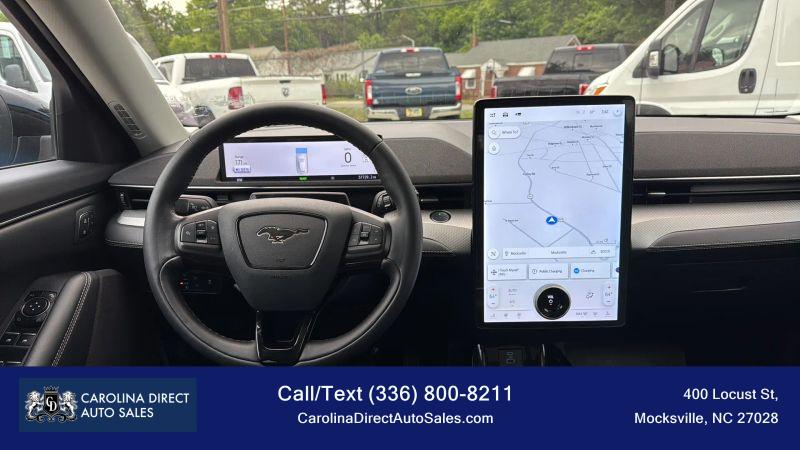 2022 Ford Mustang Mach-E California Route 1