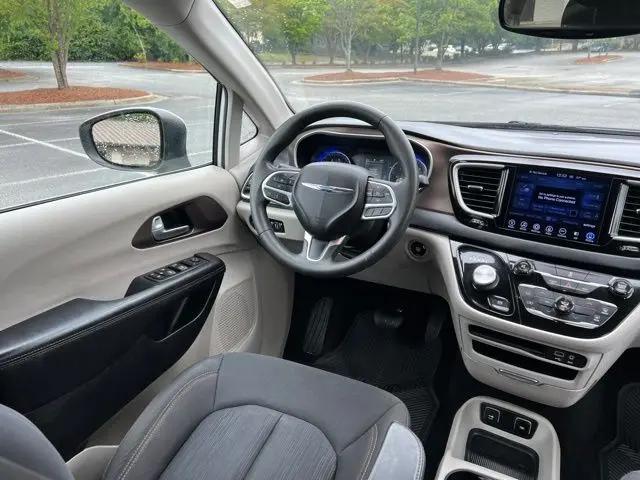 2017 Chrysler Pacifica Touring