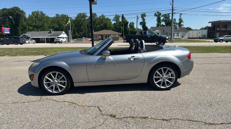 2010 Mazda MX-5 Grand Touring