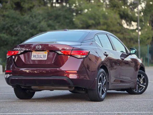 2024 Nissan Sentra SV Xtronic CVT