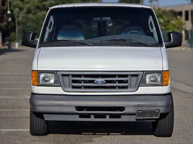 2006 Ford E-150 Commercial