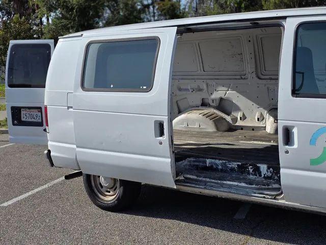 2006 Ford E-150 Commercial