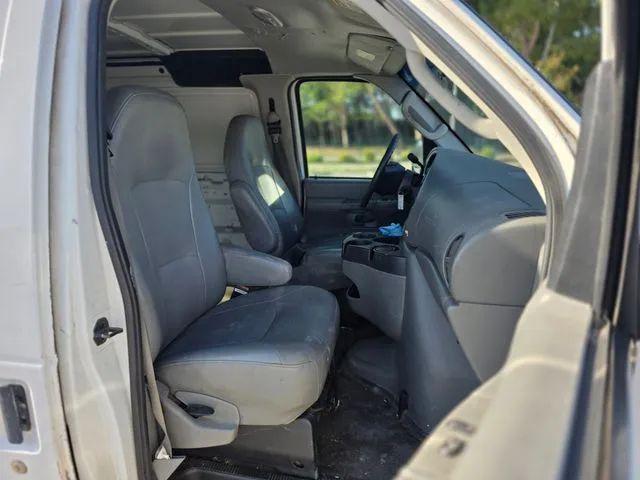 2006 Ford E-150 Commercial
