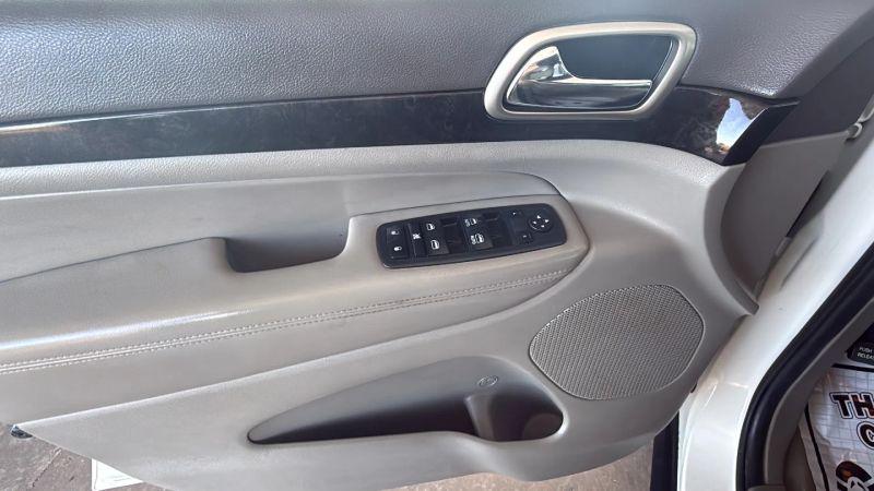 2012 Jeep Grand Cherokee Laredo
