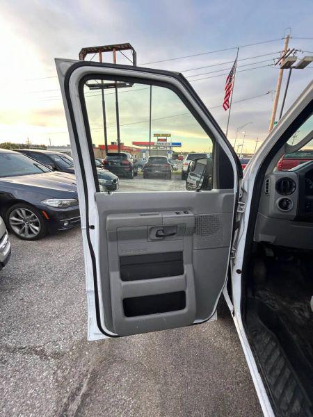 2013 Ford E-150 Recreational