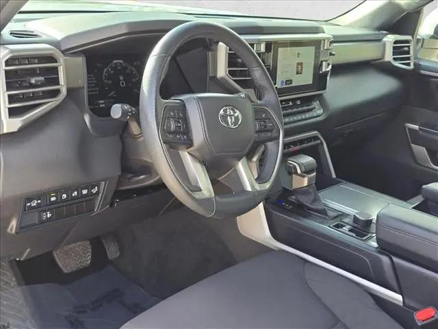 2025 Toyota Sequoia SR5