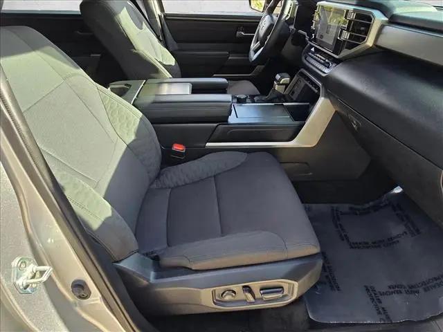 2025 Toyota Sequoia SR5
