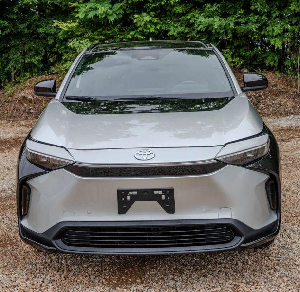 2023 Toyota bZ4X XLE