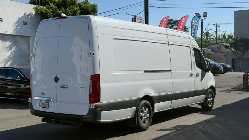 2023 Mercedes-Benz Sprinter 2500 High Roof 4-Cyl Diesel HO