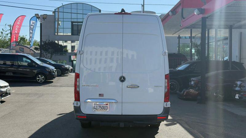2023 Mercedes-Benz Sprinter 2500 High Roof 4-Cyl Diesel HO