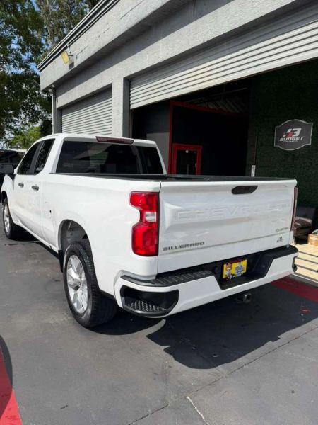 2021 Chevrolet Silverado 1500 2WD Double Cab Standard Bed Custom