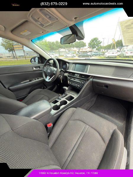 2020 Kia Optima LX