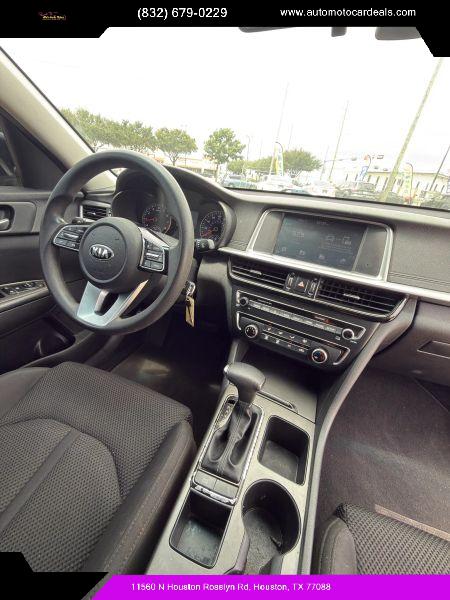 2020 Kia Optima LX