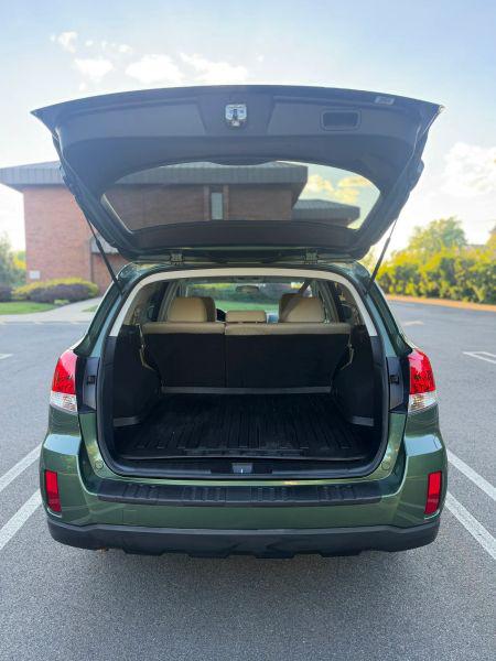 2012 Subaru Outback 2.5i Premium