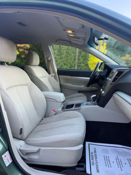 2012 Subaru Outback 2.5i Premium